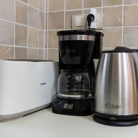 Bougainvillea Retreat, Espacioso Terraza & Parking *